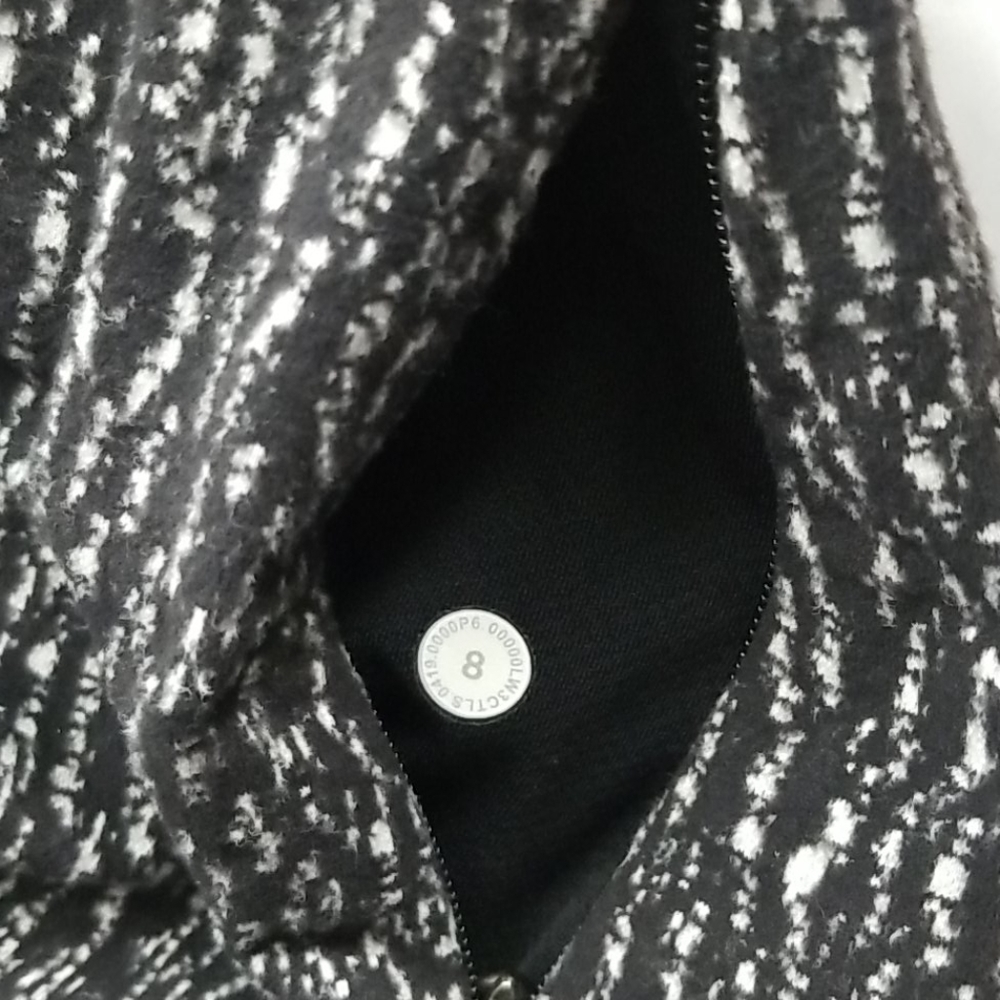 Lululemon Runderful Long Sleeve - Picture 6 of 6